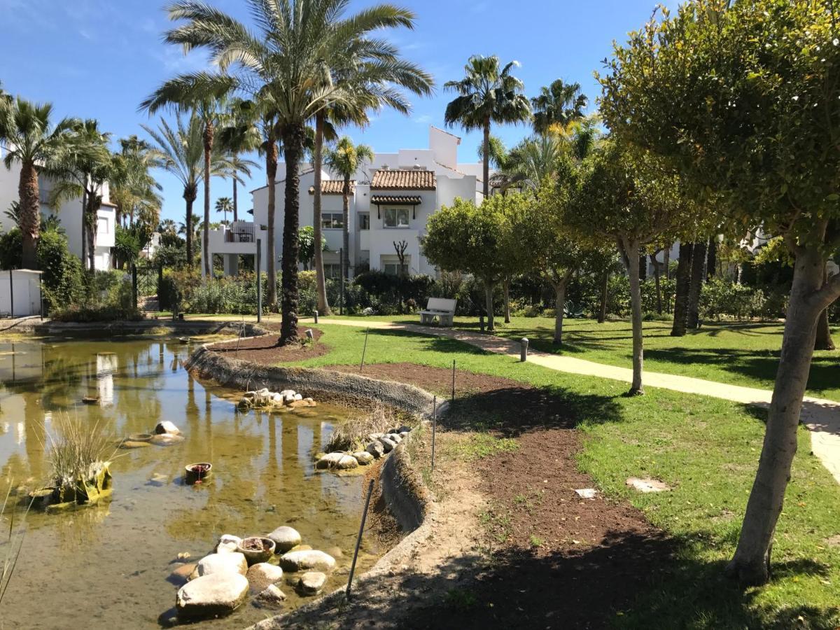 Apartamento Costalita Estepona Exterior foto